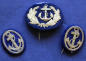 Preview: Deutsche Marine Offizier Mützenabzeichen Goldener Anker dreiteilig 1960 Stoff (11468)