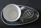 Preview: Volkswagen Kaffee-Bistroset 1955 Porzellantasse und Untersetzter mit VW-Logo (3673)