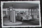 Preview: Mercedes-Benz 170 V an Tankstelle 1954 Originalfoto (2786)