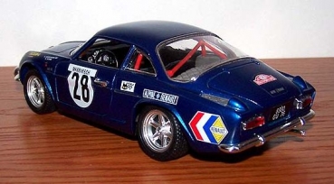 Bburago Renault Alpine A 110 Monte Carlo 1971 DieCast Model (2332)