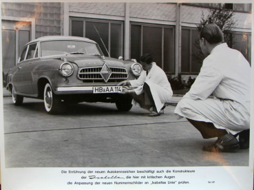 Borgward Isabella with new Licensplates 1956 Factoryphoto (10523)