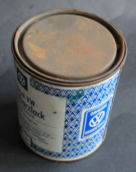 Preview: Volkswagen Lackdose 1961 original Kunstharz-Dose mit VW Emblem  "Original Ersatzteil" (4403)