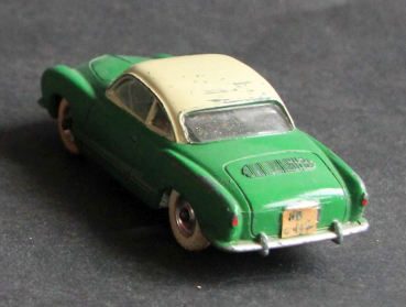 Preview: Dinky Toys England Volkswagen Karmann-Ghia 1960 Metallmodell (10711)