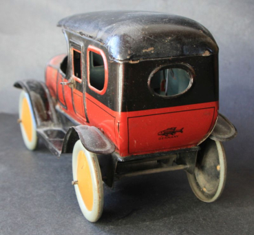 Preview: Heinrich Fischer Limousine mit Fahrer 1920 Blechmodell mit Federantrieb (11043)