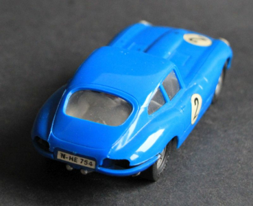Preview: Carrera Universal Jaguar E Type Rennbahn-Modell mit Motor 1965 in Originalbox (11159)