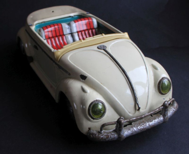 TN Nomura Volkswagen Käfer Cabrio 1960 Blechmodell mit Batterieantrieb (1712)