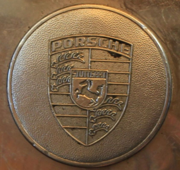 Preview: Porsche 356 C Radkappe 1960 mit Logo verchromt (11431)
