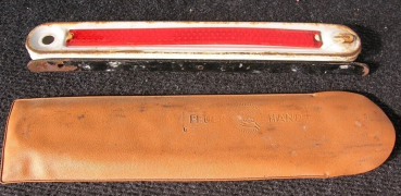 Preview: Warndreieck Feuerhand "Rubin" Metall mit Schuber 1955 (11466)