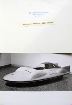 Preview: Abarth Fiat 750 Monoposto Record Pininfarina 1956 drei Werksfotos (11648)