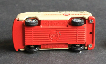 Preview: Siku Volkswagen T2 Transporter 1974 Malteser Hilfsdienst V302 Metallmodell (11826)