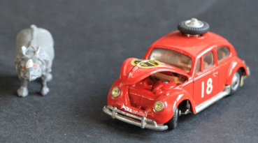 Preview: Corgi Toys Volkswagen Käfer 1200 Safari 1965 Metallmodell mit Figur (11805)