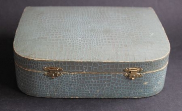 Maspo Standard 1955 Massage-Apparat with Accessoires in original suitcase (5904)