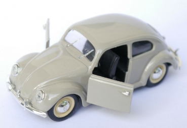 Rio Volkswagen Beetle Sedan 1949 DieCast Model in original box (5837)