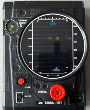 Tomy Terra-Hit Video Game Console 1979 plasticbody (1548)