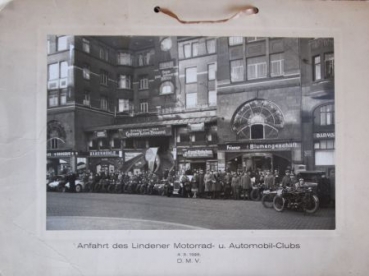 Lindener Motorrad- und Automobil-Club Group Photo 1928 Originalphoto on carton (5707)