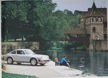 Porsche 911 Modelprogram 1975 Carbrochure (0199)