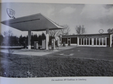 BP 1954 "Geschichte einer Oelgesellschaft 1904-1954" Companyhistory (1644)