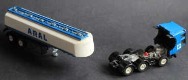 Siku Henschel F 201 Aral-Tanktruck V288 DieCast Model 1970 (4677)