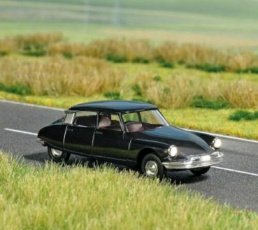 Busch Citroen DS 19 Plastikmodell 1959 (4703)