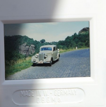 Mercedes-Benz Vehicles 1953 four Original-Color Reversalfilm (5334)