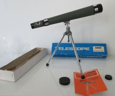 Revue Telescope 4006 with tripod 1980 in original box (5438)