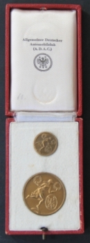 ADAC 1949 Plakette und Anstecknadel Gold "Sportliche Verdienste" in Originaletui (2410)