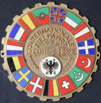ADAC 1955 "Internationale Zielfahrt Industriemesse Hannover" Brassplate enameled (3190)