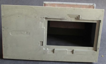 Pola Meistermodell Embassybuilding 1988HO Plasticmodel  (6290)
