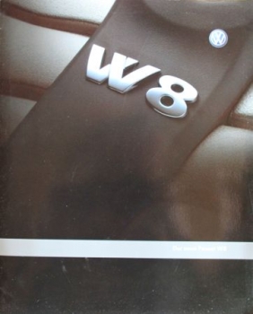 Volkswagen Passat W8 Modelprogram 2001 Carbrochure (4503)