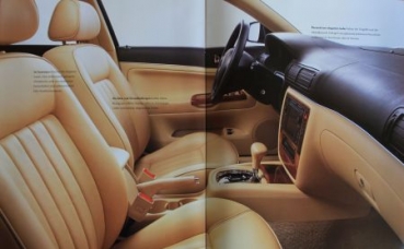 Volkswagen Passat W8 Modelprogram 2001 Carbrochure (4503)