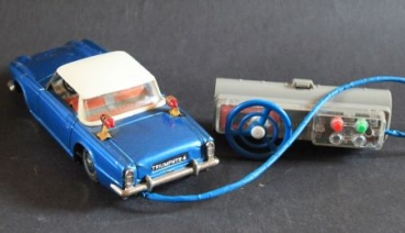 Bandai Triumph TR 4 Tinmodel 1962 Remote control (7232)