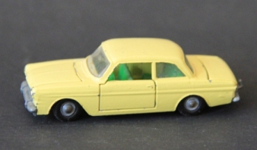 Roadmaster Ford Taunus 12M 1965 DieCast Model (7500)