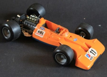 Schuco Tyrrell Ford Formula I 1972 Plasticmodel with Frictiondrive (7205)
