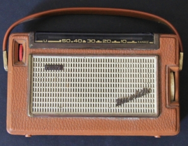 Philips Nicolette 222 Travell-Radio 1962 batterie operated (7662)
