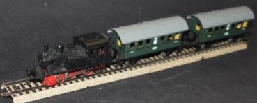 Märklin Tender-Dampflok 3025 mit 2 Waggons 1975 Metallmodell (1844)