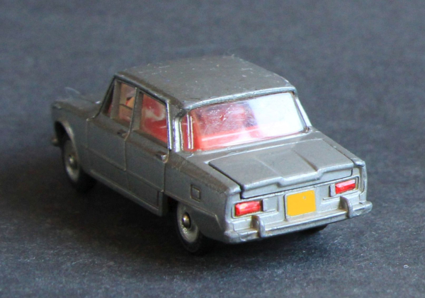 Dinky Toys France Alfa Romeo Giulia TI 1966 Metallmodell (11069)