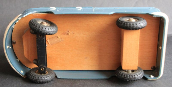 Steiff Volkswagen T1 Pickup 1960 Plasticmodel (9532)