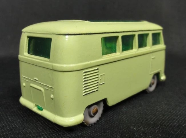 Matchbox Lesney Volkswagen Bus Camper Caravette 1960 Metallmodell (11106)