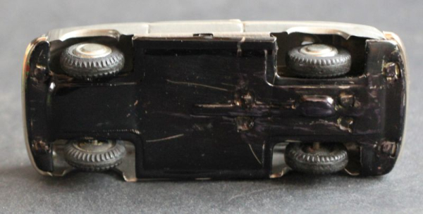 Asahi Borgward Isabella 1958 Blechmodell mit Karton (10918)