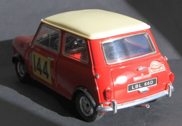 Solido Mini Cooper Rally Monte-Carlo 1967 DieCast Model (10558)