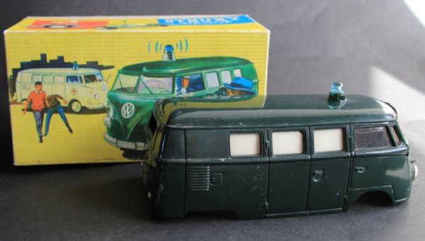 JNF Neuhierl Struxy Volkswagen T1 Transporter Police 1965 Plasticmodel with box (10880)
