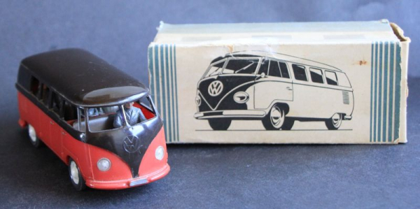 Wiking Volkswagen Transporter T1 Achtsitzer 1960 Plastikmodell mit Originalbox (11153)