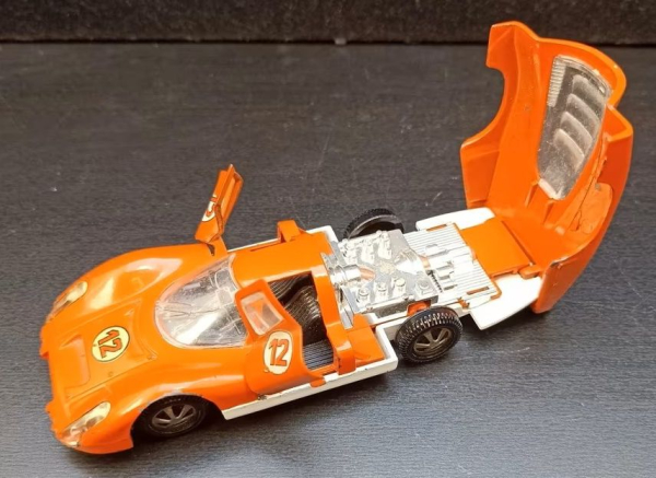 Märklin Porsche 907 Rennwagen 1969 Metallmodell (11163)