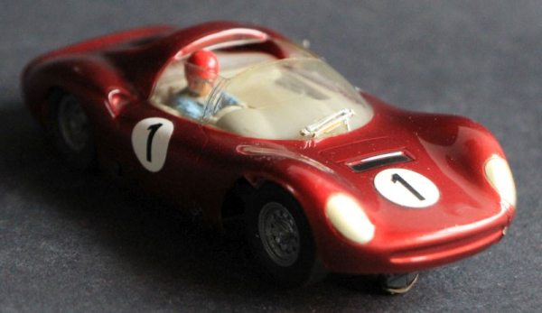 Carrera Universal Ferrari Dino Rennbahn-Modell mit Motor 1966 (11160)