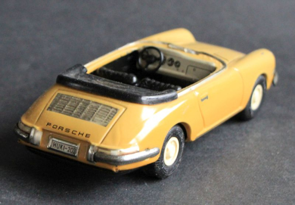 HUKI Kienberger Porsche 911 Cabriolet Blechmodell mit Friktionsantrieb (11190)