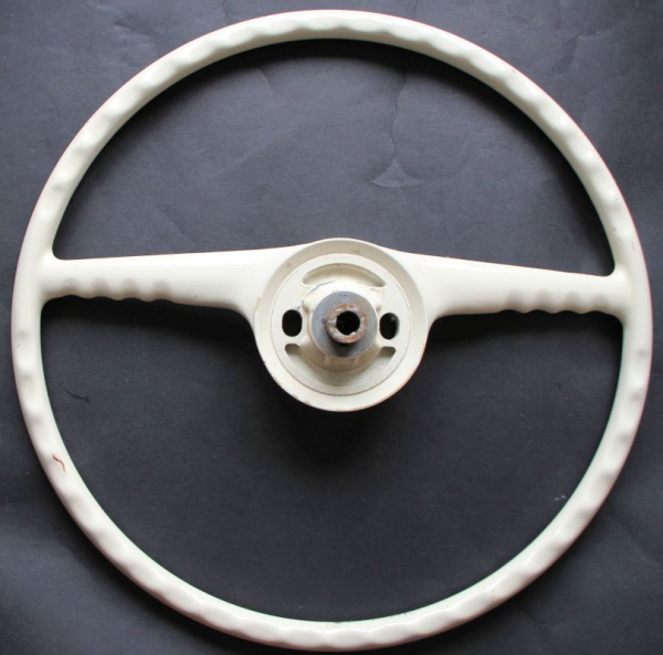 Borgward Isabella Lenkrad mit Hupknopf 1958 (11231)