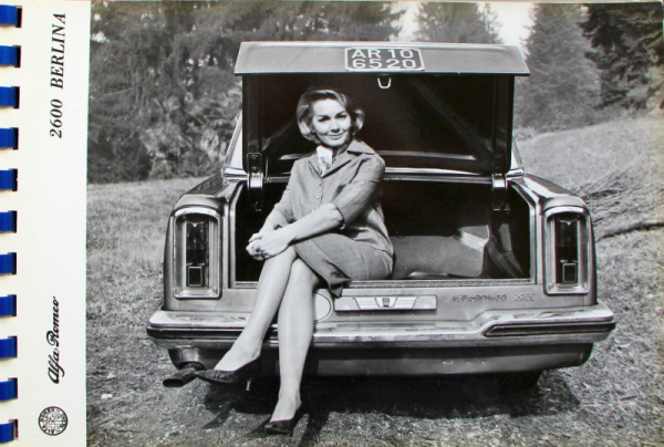 Alfa Romeo 2600 Berlina 1962 Werks-Fotomappe (11291)