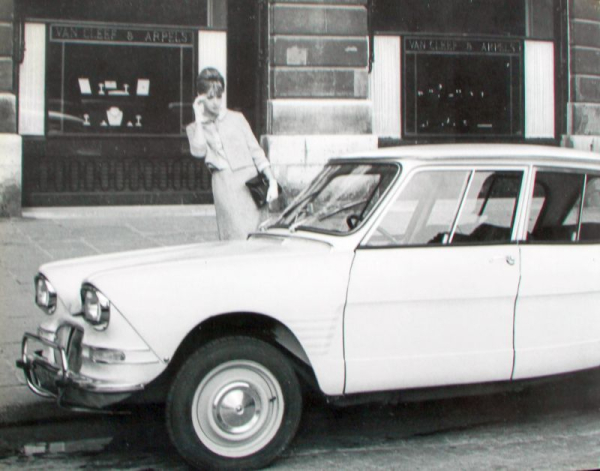 Citroen Ami 6 Modellprogramm 1965 "Für Sie Madame" Automobilprospekt (11271)