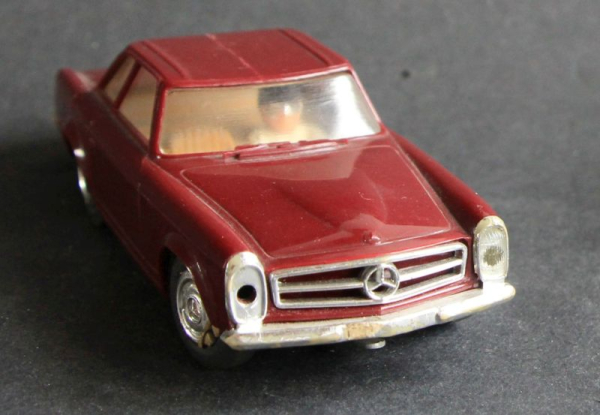 Carrera Mercedes-Benz 230 SL Sportwagen 1967 Rennbahn-Modell (11272)