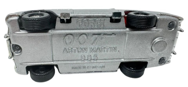 Corgi Toys Aston Martin DB 5 James Bond 1963 Metallmodell (11427)